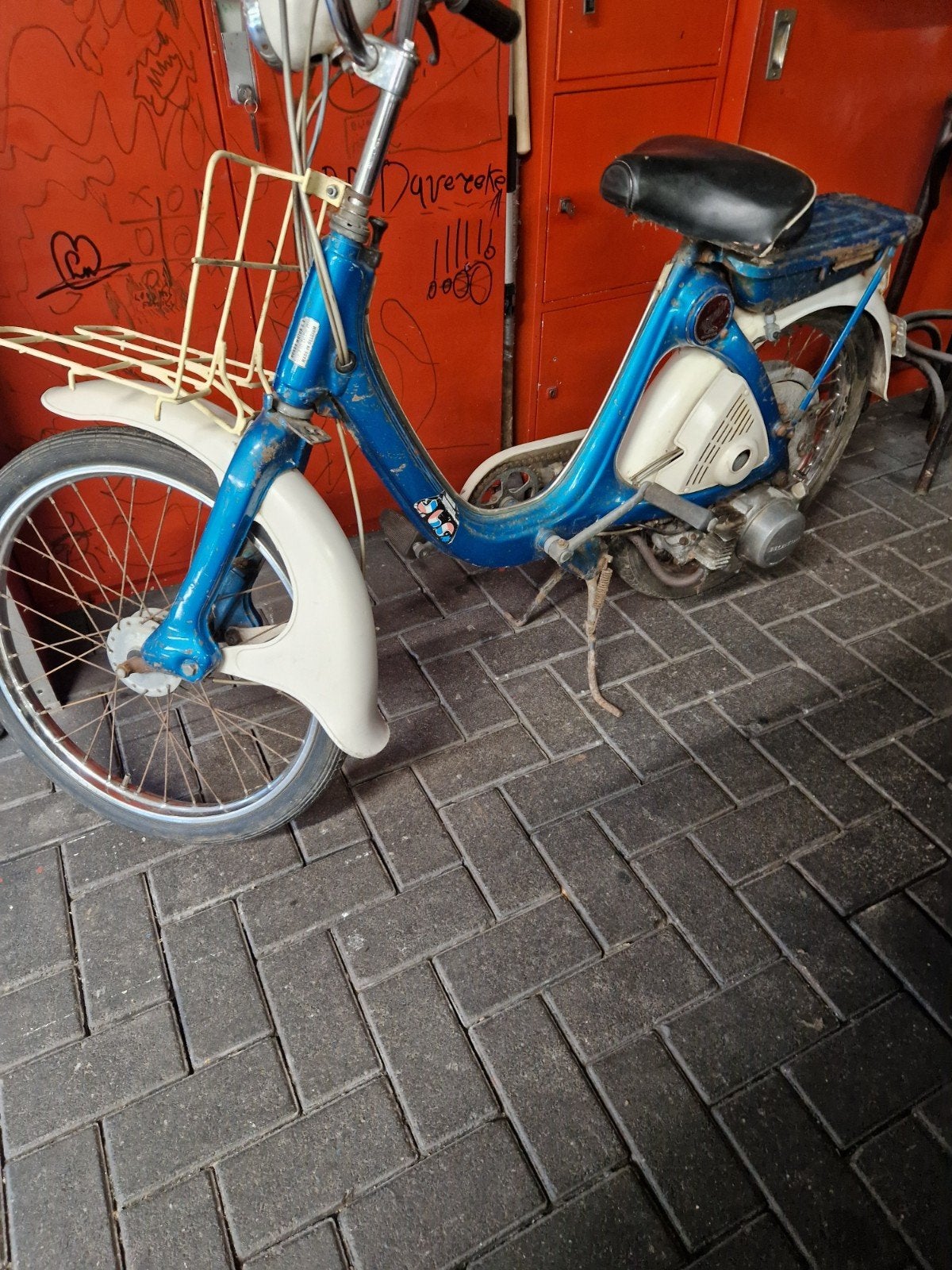 Honda p50 schuurvondst, Fietsen en Brommers, Ophalen of Verzenden, Overige merken