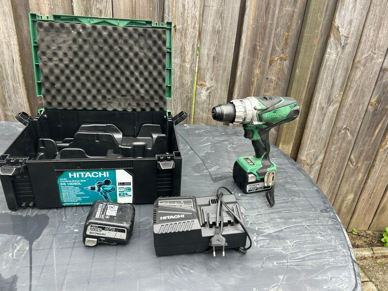 Hitachi DS14DSDL 14.4V accuboormachine ., Ophalen, Zo goed als nieuw, Minder dan 400 watt, Boor- en Schroefmachine