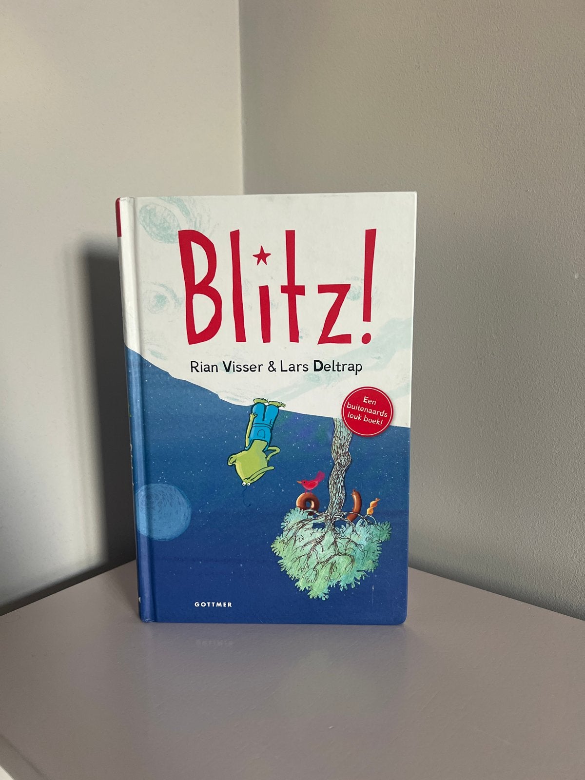 Blitz! Een buitenaards leesboek deel 1, Ophalen of Verzenden, Zo goed als nieuw, Fictie algemeen