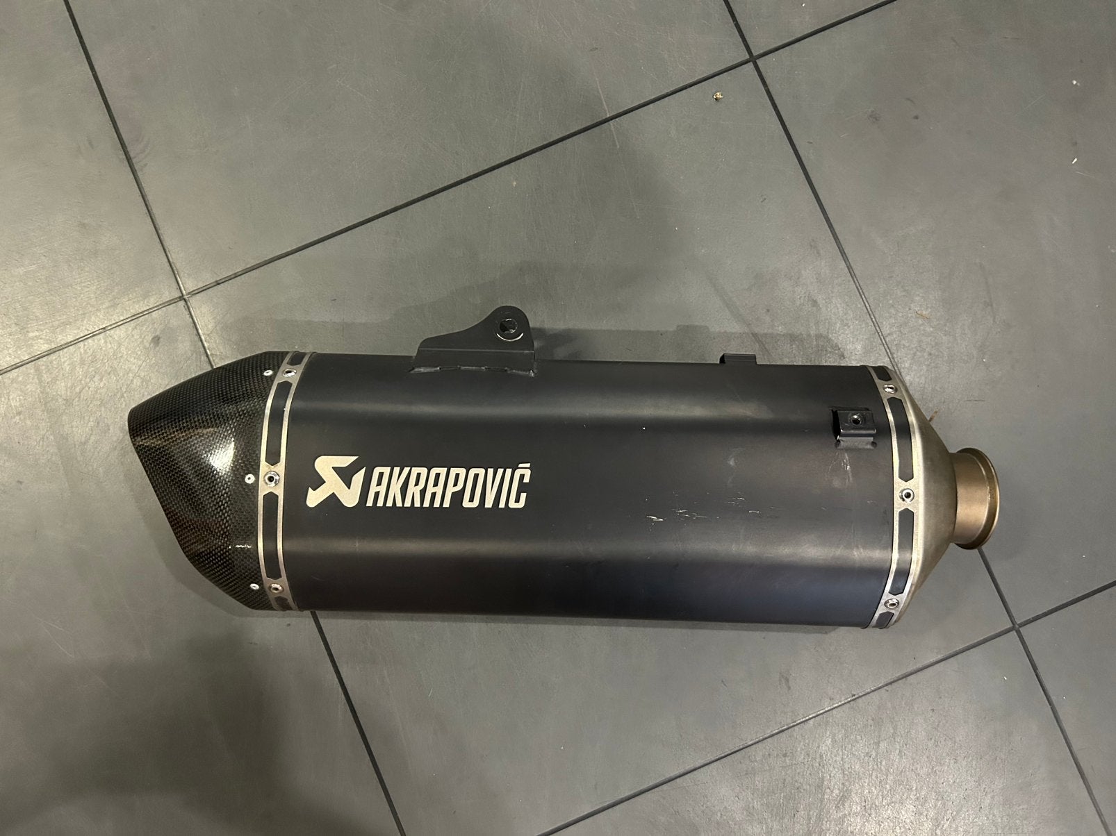 Gebruikt Slipon Akrapovic KTM, Ophalen, Gebruikt
