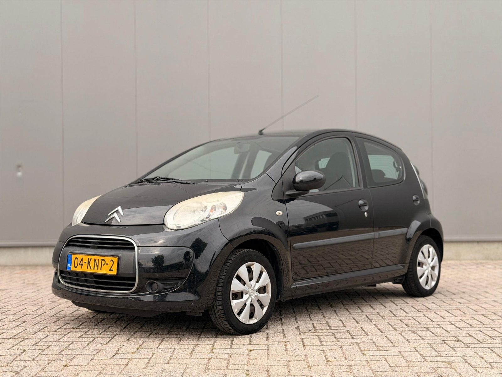 Citroën C1 1.0 5-DRS 2010 Zwart, Voorwielaandrijving, Stof, Airbags, Zwart