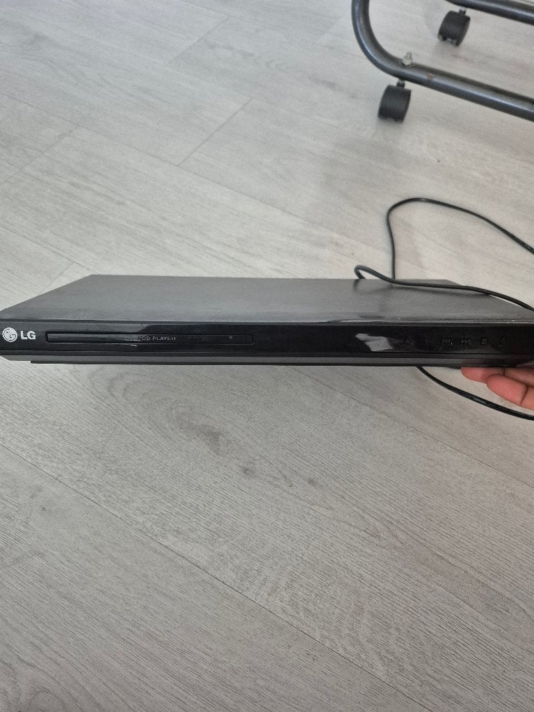 LG dvd speler, Alle leeftijden, Ophalen, Gebruikt