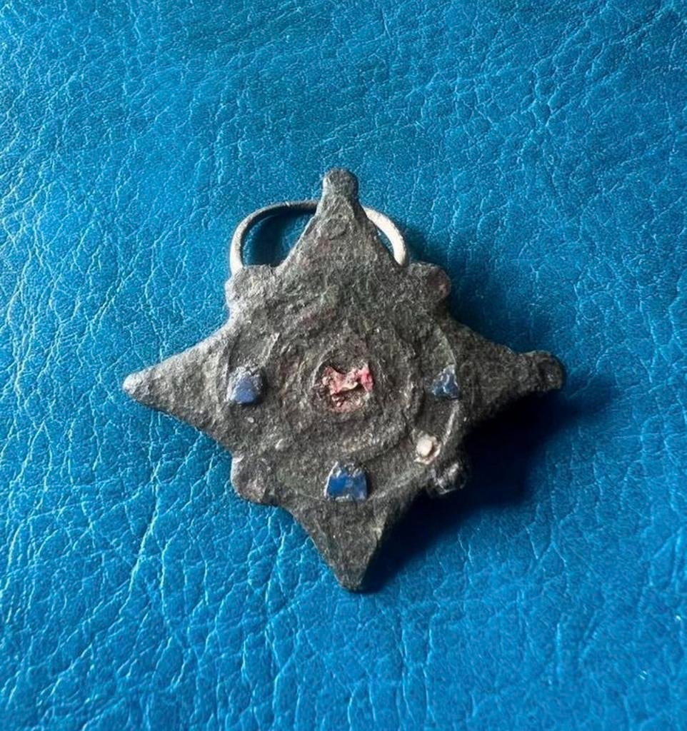 Romeinse fibula stervormig, Ophalen of Verzenden