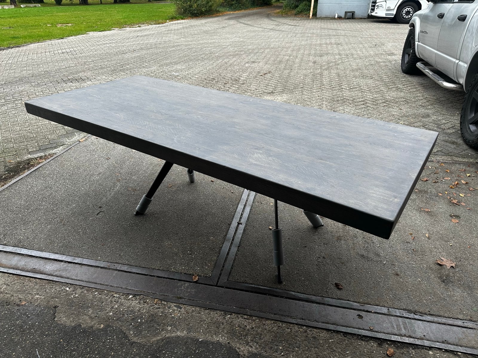 Robuuste Eettafel - Zwart Eikenhout met Metalen Poten, Eikenhout, 200 cm of meer, Onb, Rofra
