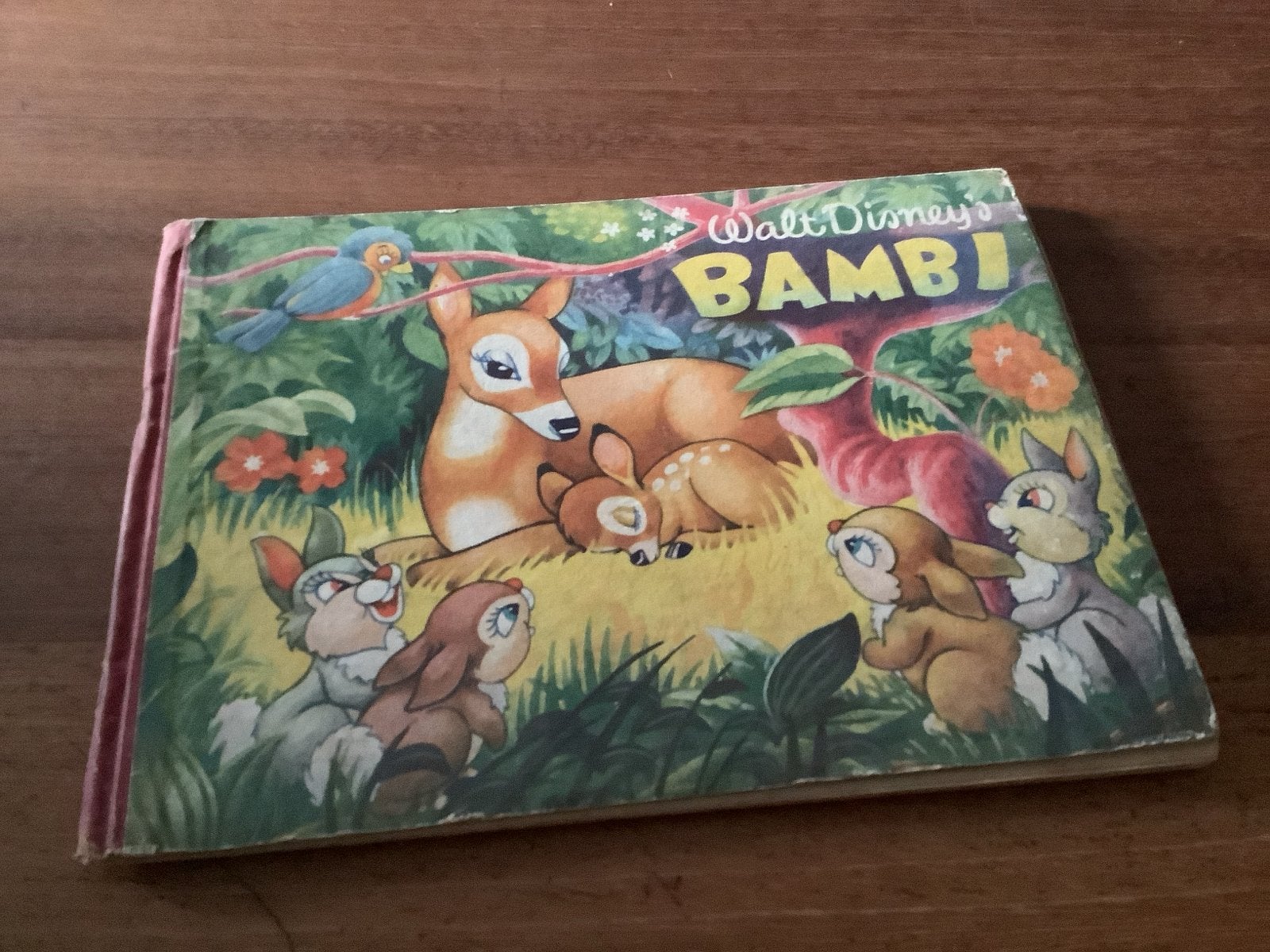 Walt Disney's Bambi - Compleet met alle plaatjes, Ophalen of Verzenden, Gelezen, Sprookjes