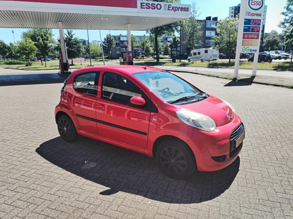 Citroën C1 1.0 5-DRS 2008 Rood, Voorwielaandrijving, 4 stoelen, C1, 68 pk