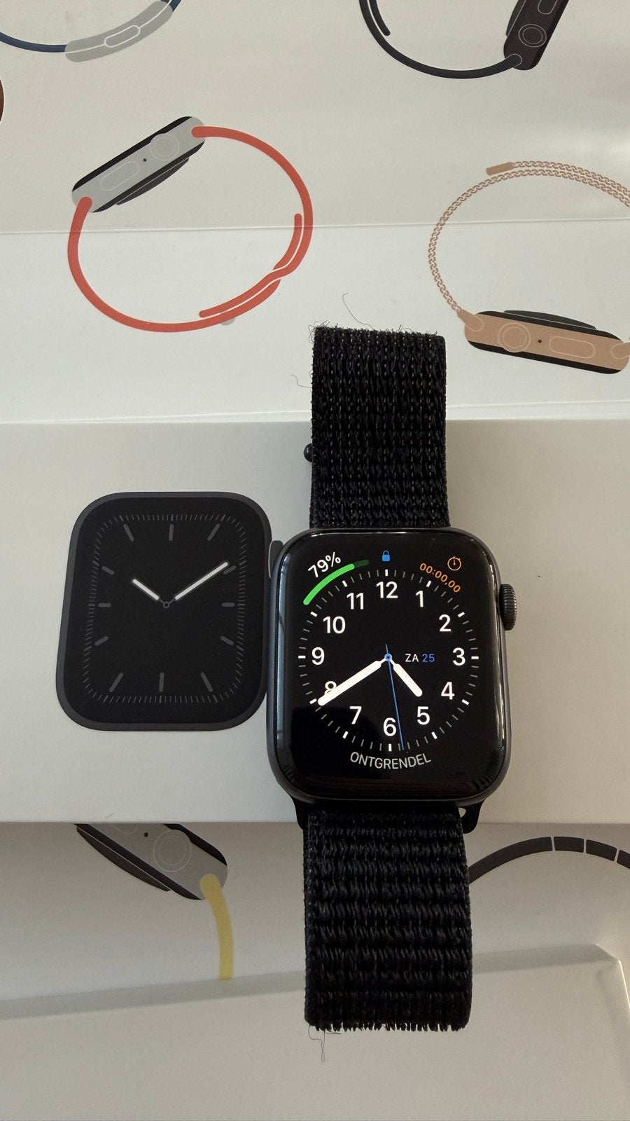 Apple Watch Series 5 Space Grey 44mm met extra bandjes, Sieraden, Tassen en Uiterlijk, Smartwatches, Hartslag, Zwart, IOS, Ophalen of Verzenden