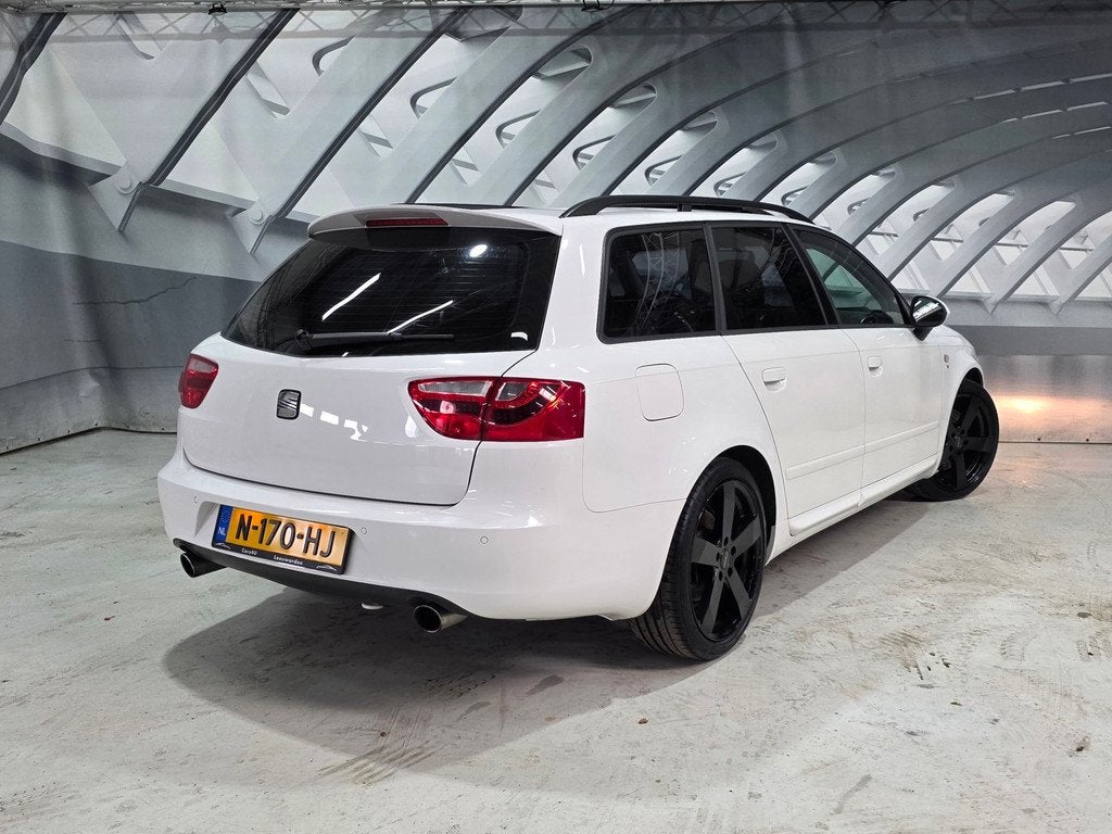 Seat Exeo ST 2.0 TSI Businessline High 260PK, Voorwielaandrijving, Euro 5, Gebruikt, 4 cilinders