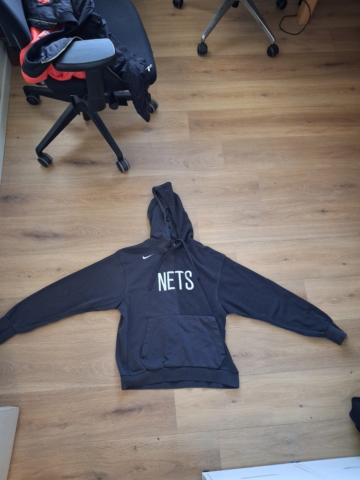 Nike 'NETS' Hoodie - Maat M - Grijs, Kleding | Heren, Maat 48/50 (M), Nike, Ophalen of Verzenden, Zo goed als nieuw