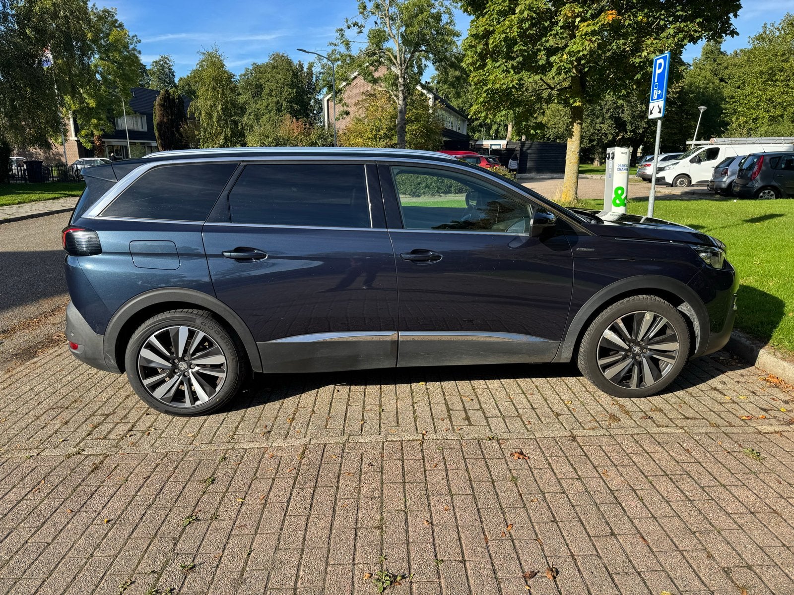 Peugeot 5008 GT line, Bedrijf, Te koop, Benzine