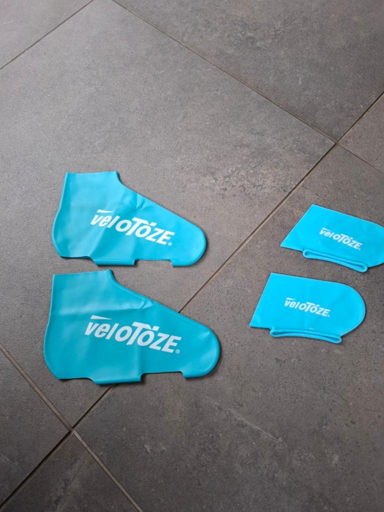 Velotoze overschoenen en voetjes nieuw, Fietsen en Brommers, Fietsaccessoires | Fietskleding, Ophalen of Verzenden, Nieuw, Bovenkleding