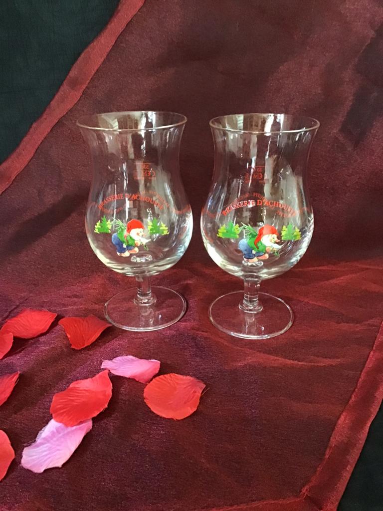 2 La  Chouffe bierglazen  33 cl, Verzamelen, Biermerken, Ophalen of Verzenden, Zo goed als nieuw