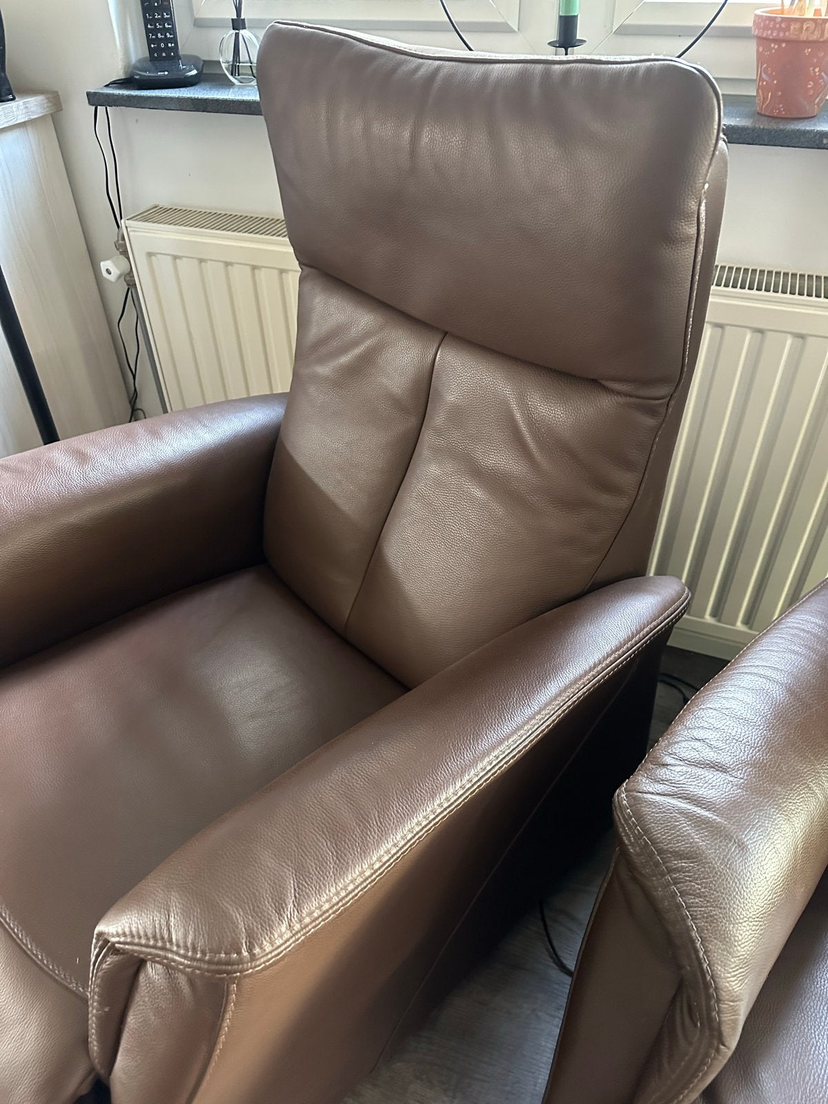 Foto 6 van Prominent leren relaxfauteuils - bruin, elektrisch
