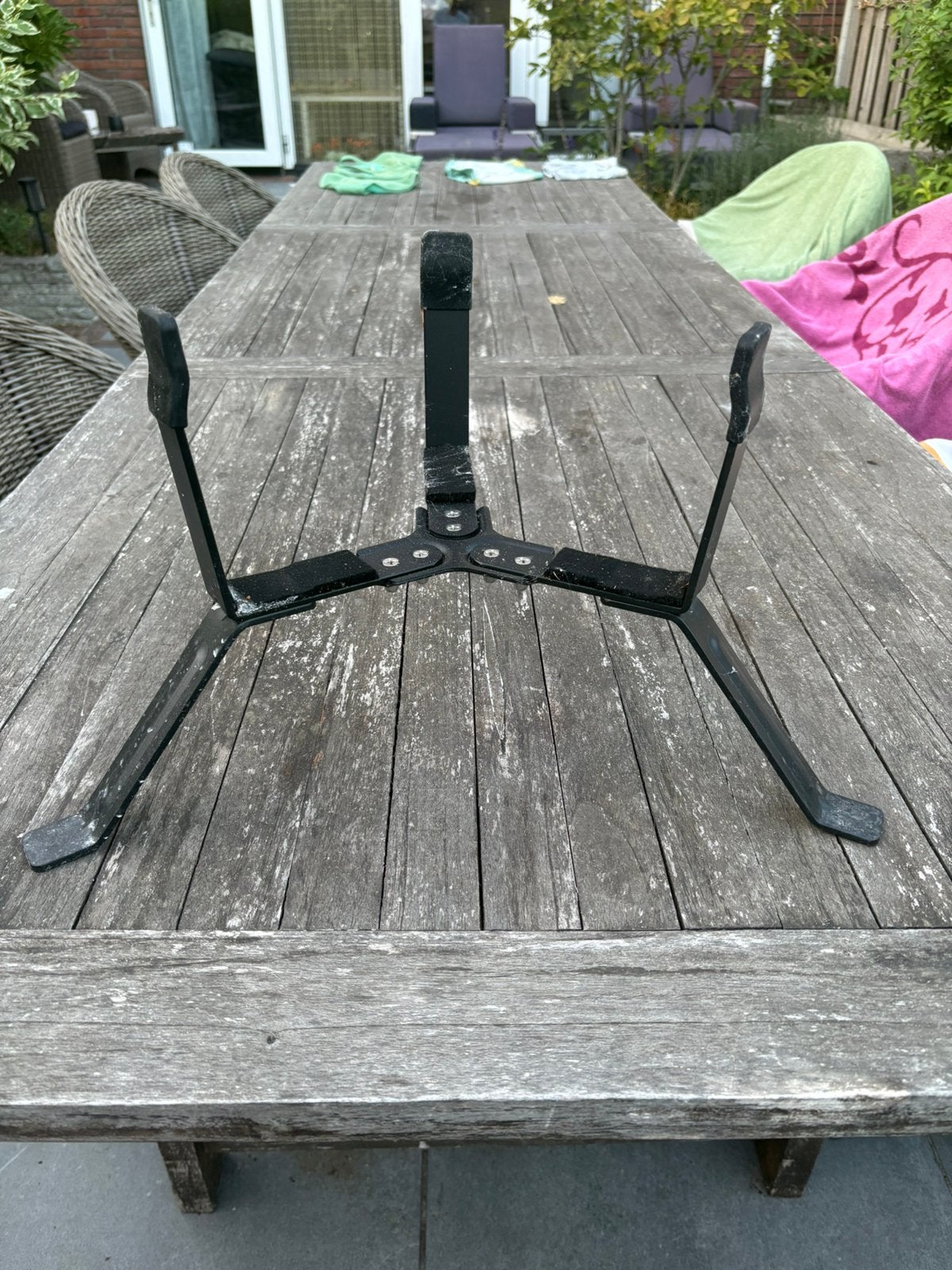 Alleen de standaard voor een 33 cm komado nagenoeg nieuw, Tuin en Terras, Ophalen, Zo goed als nieuw, Houtskool, Vrijstaand