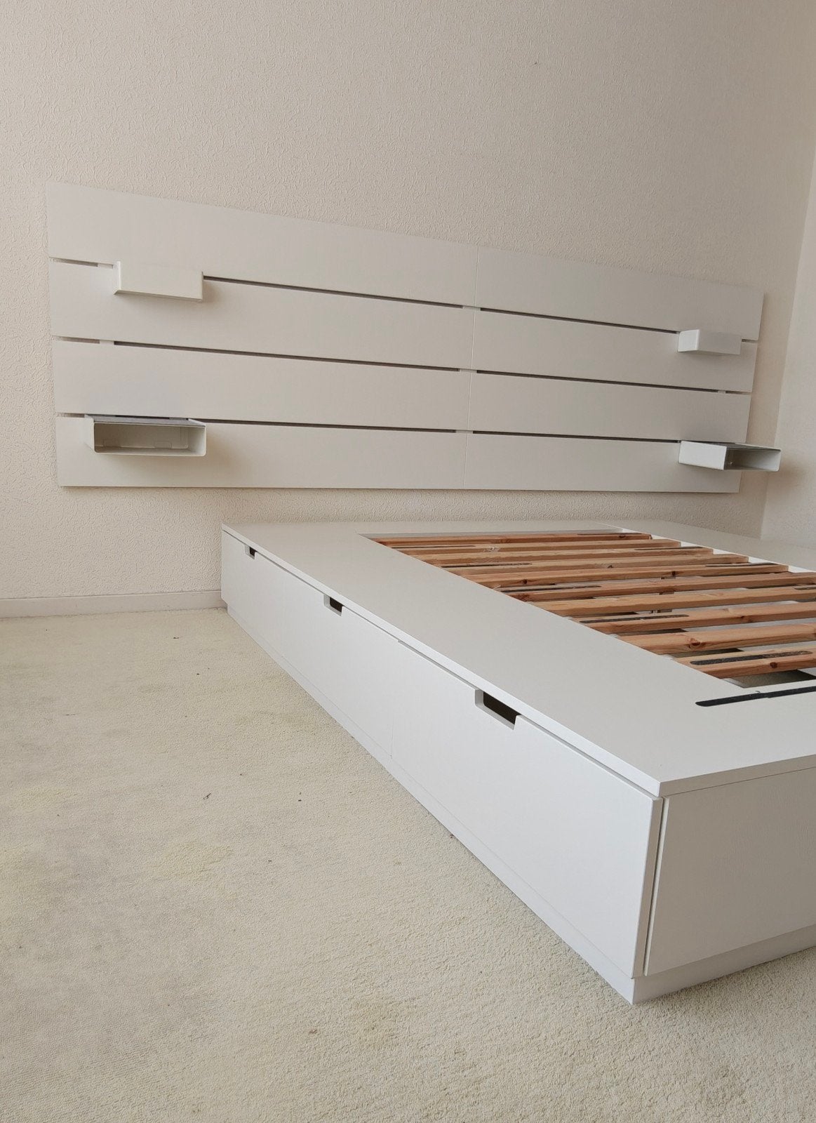 Ikea bed Nordli 180x200 met hoofdbord, Huis en Inrichting, Ophalen, Wit, Tweepersoons, Zo goed als nieuw