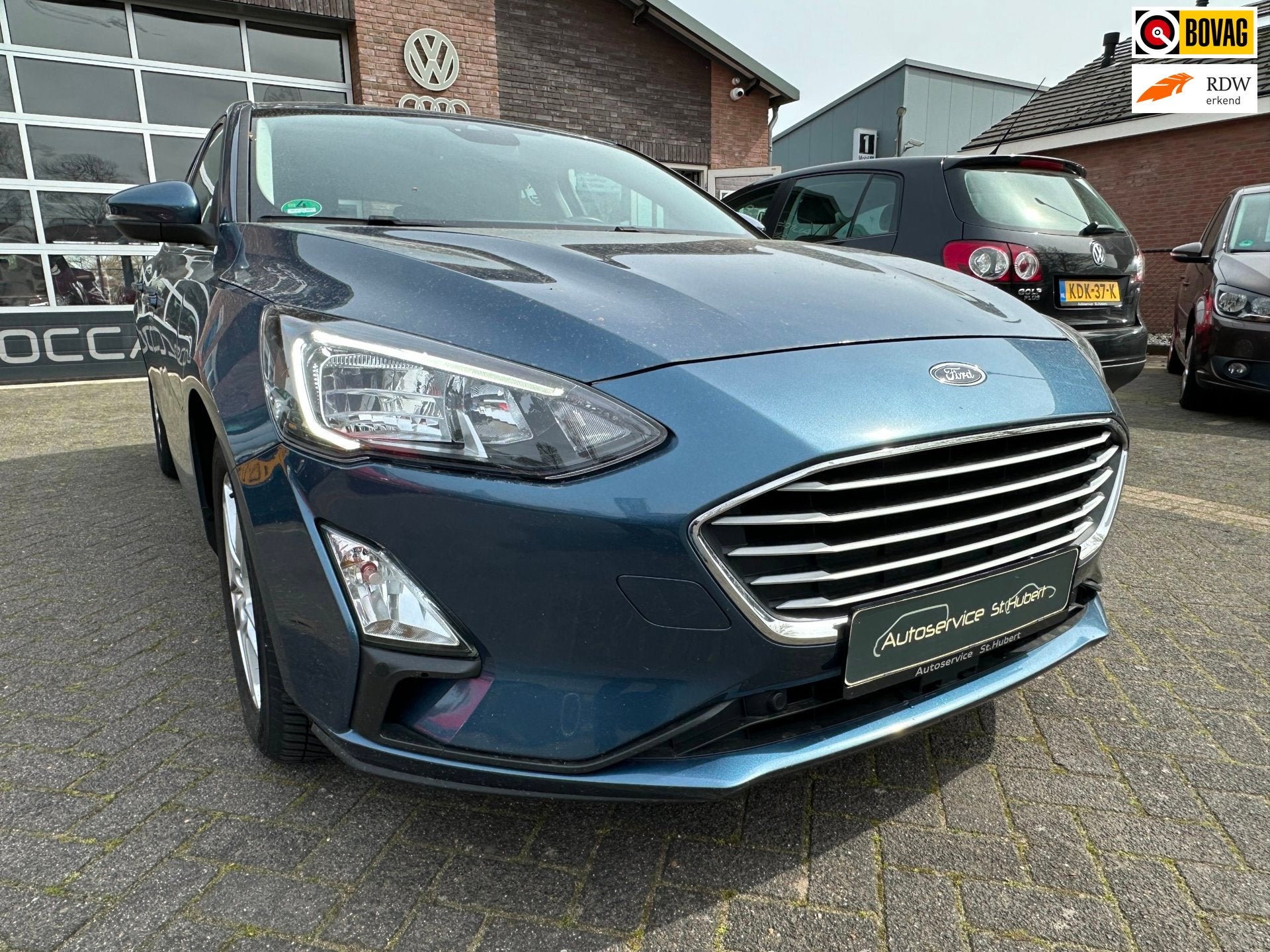 Ford FOCUS 1.0 EcoBoost Trend Edition Business. Navi. Clima., Gebruikt, Blauw, 1100 kg, Geïmporteerd