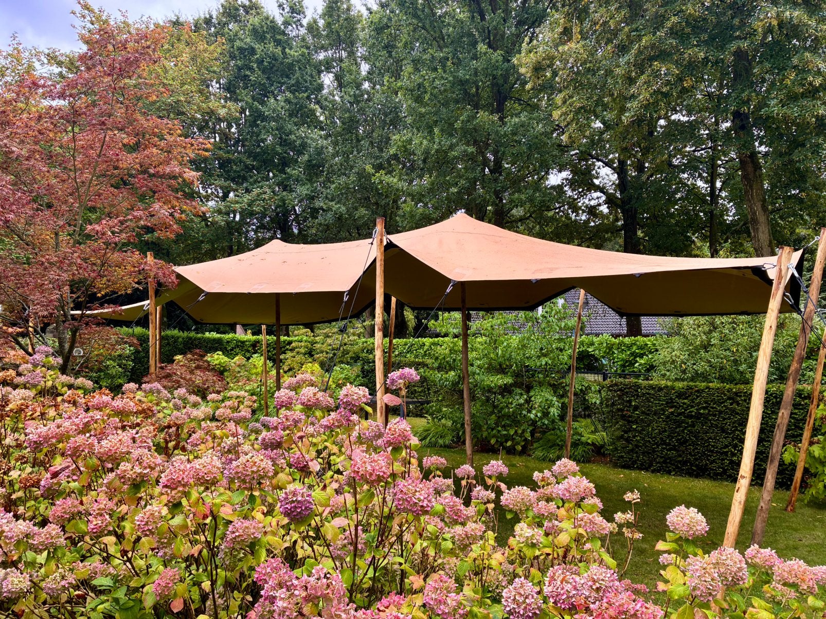 Stretchtent te huur 10,5 x 4,5, Ophalen, Zo goed als nieuw, Minder dan 5 meter, 6 meter of meer