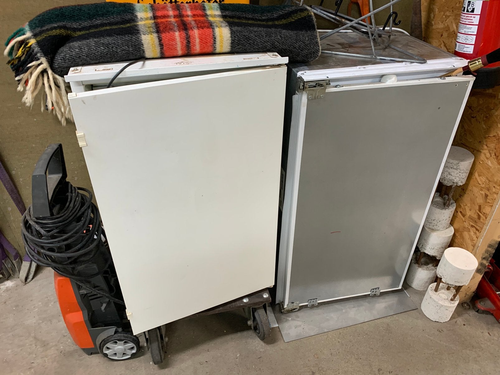 2x inbouw koelkast, Witgoed en Apparatuur, Koelkasten en IJskasten, 120 tot 140 cm, 200 liter of meer, Ophalen of Verzenden, Zo goed als nieuw
