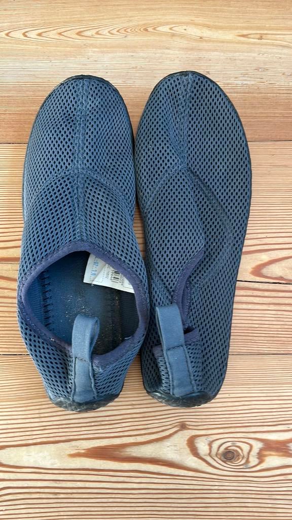 Waterschoenen, Watersport en Boten, Watersportkleding, Ophalen of Verzenden, Gebruikt, Kind, Zeil- of Surfschoenen