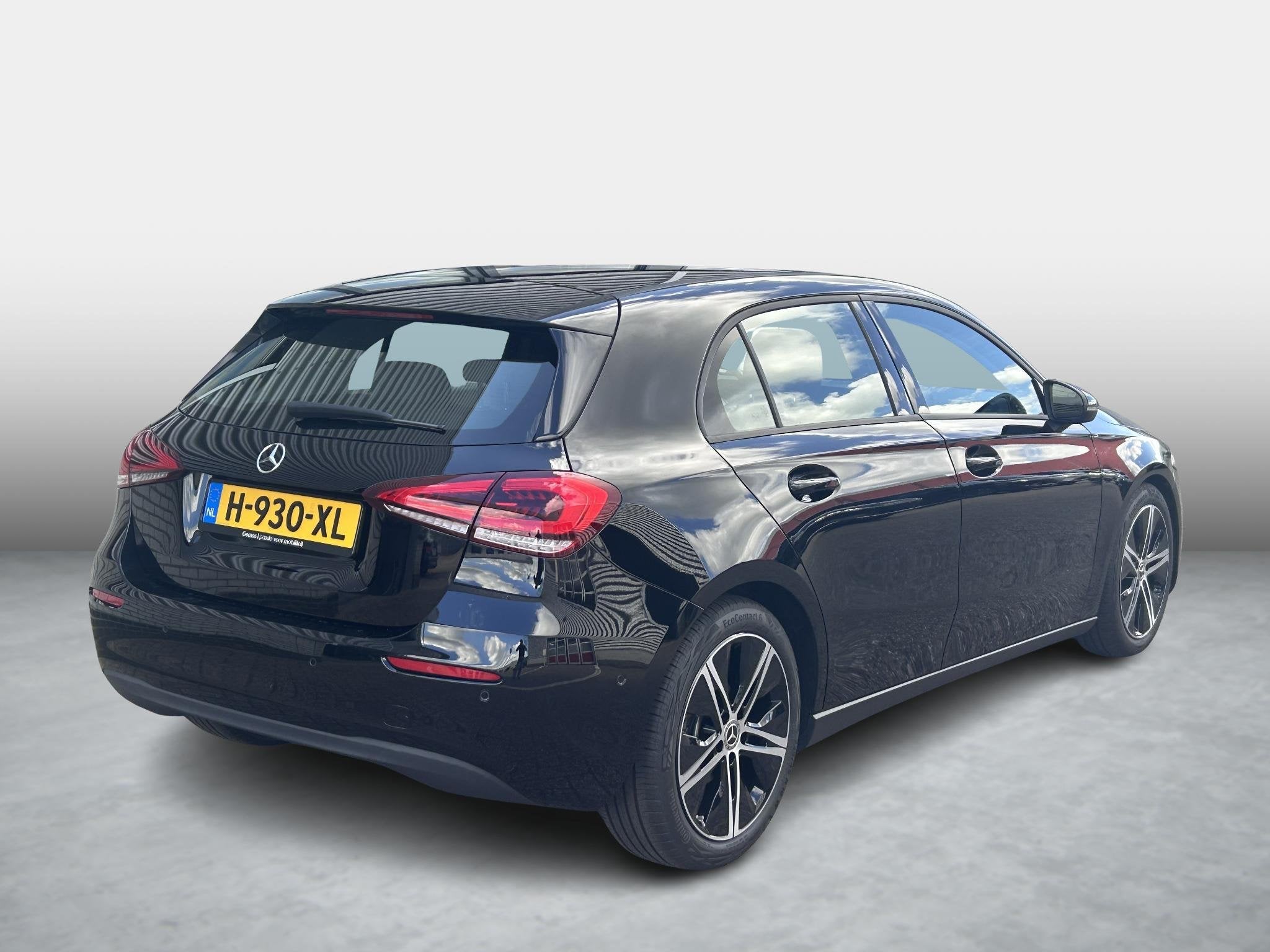 Mercedes-Benz A-klasse 180 Business Solution | Apple CarPlay, Auto's, 12 maanden, Gebruikt, 4 cilinders, Zwart