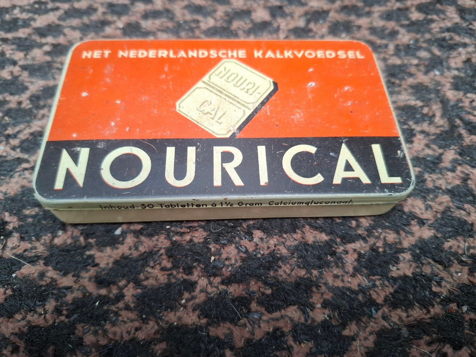 Blikje Nourical Kalkvoedsel - Zeldzaam Verzamelobjec, Ophalen of Verzenden, Gebruikt, Overige