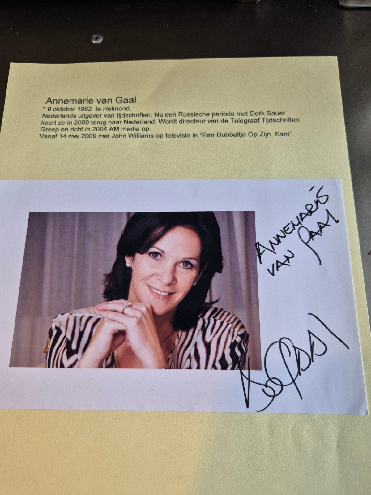 Gesigneerde foto Annemarie van Gaal, Ophalen of Verzenden, Zo goed als nieuw, Foto of Kaart, Gesigneerd