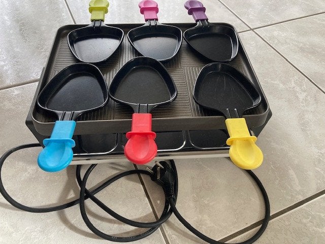 gourmetset gourmetstel gourmetten grillen racletten vakantie, Ophalen of Verzenden, 8 personen of meer
