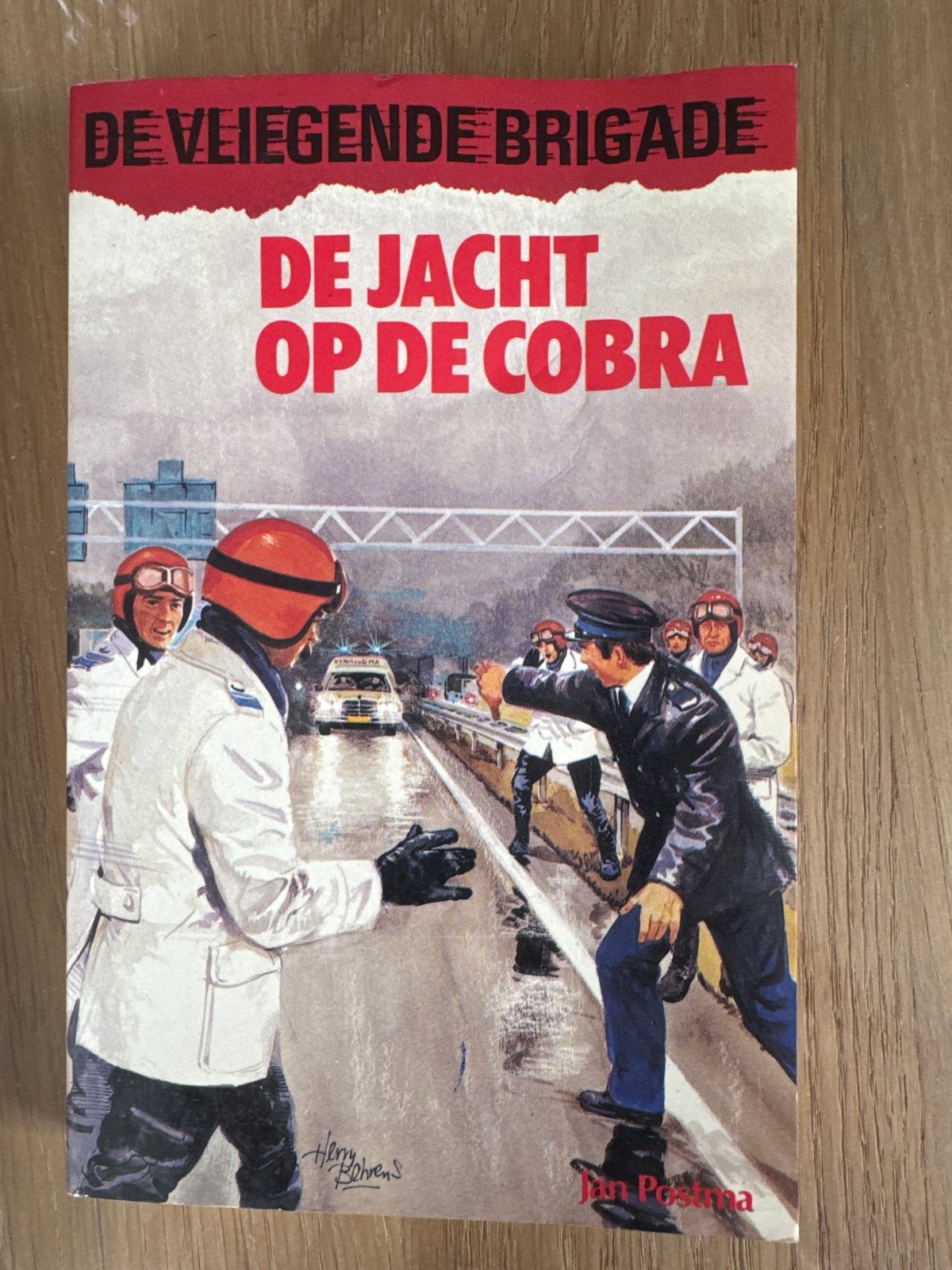De Vliegende Brigade: De Jacht op de Cobra - Jan Postma, Boeken, Ophalen of Verzenden, Gelezen