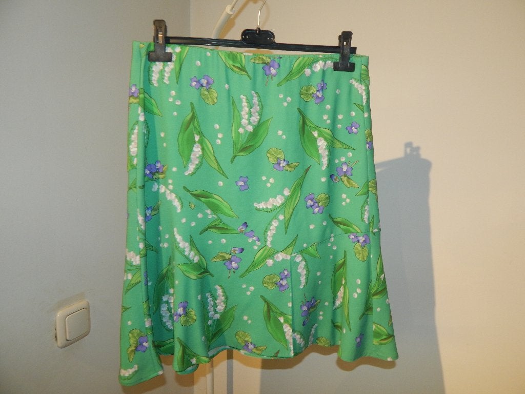 Marccain appeltjes groene rok print mooie kleuren N3, Kleding | Dames, Maat 38/40 (M), Verzenden, Zo goed als nieuw, Knielengte
