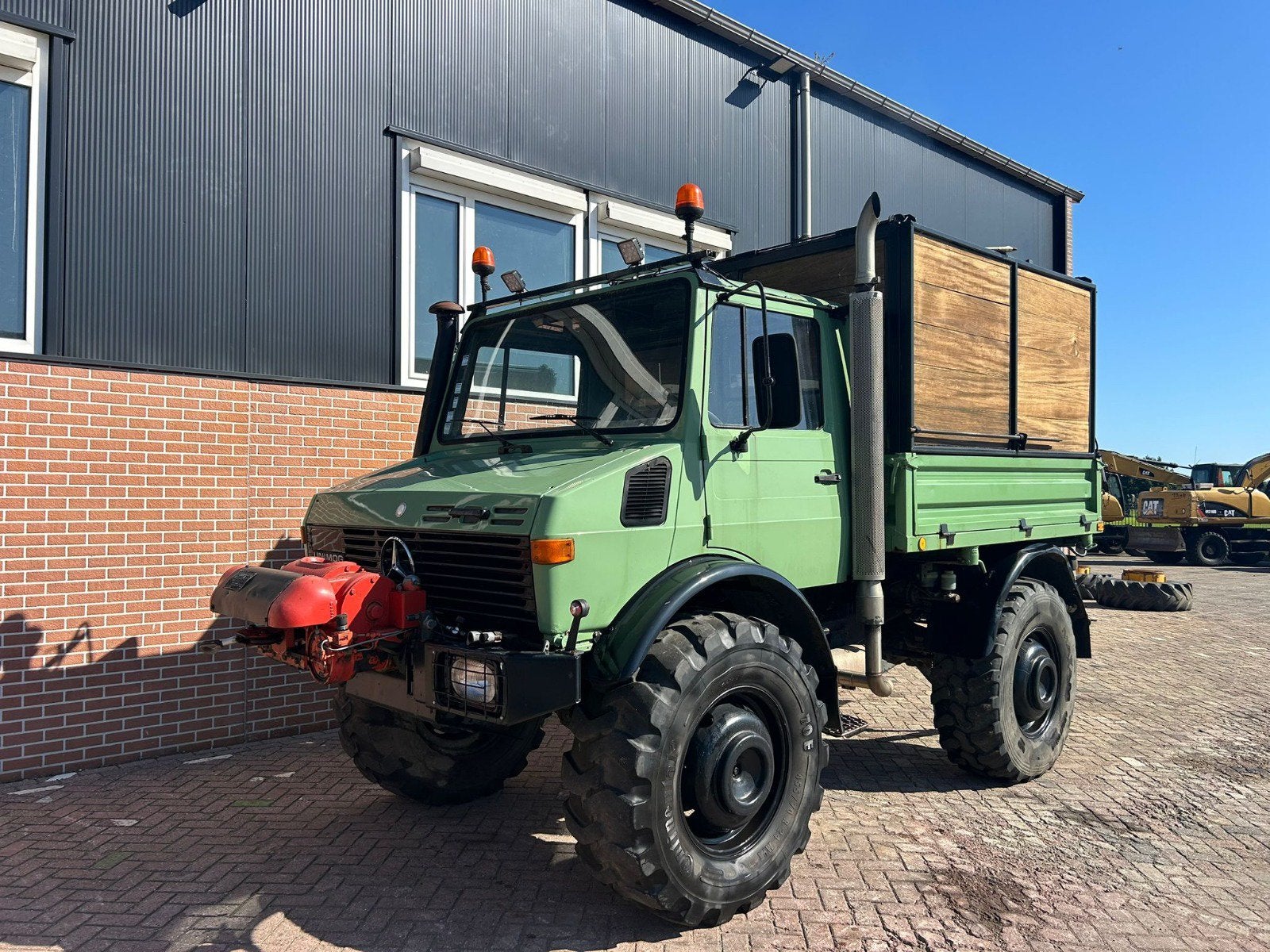 Unimog U1500 Mercedes-Benz, Ophalen