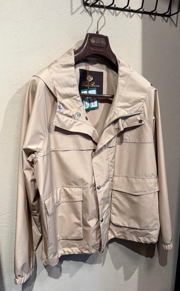 Loro Piana zomerjack. Khaki kleur. Nieuw. Ruime maat 48, Kleding | Heren, Jassen | Zomer, Customerservice.eu@loropiana.com, Maat 48/50 (M)