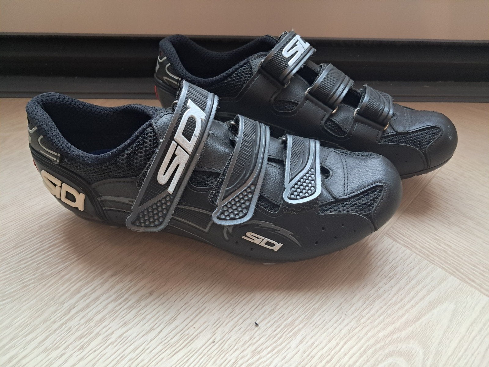 Sidi fietsschoenen voor spinning en mtb - Maat 42, Dames, Schoenen, Overige maten, Ophalen of Verzenden