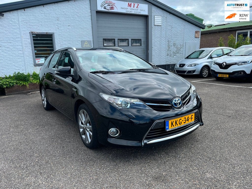 Toyota Auris Touring Sports 1.8 Hybrid Executive| 6 MND GARA, Auto's, Toyota, Bedrijf, Te koop, Auris, ABS, Achteruitrijcamera