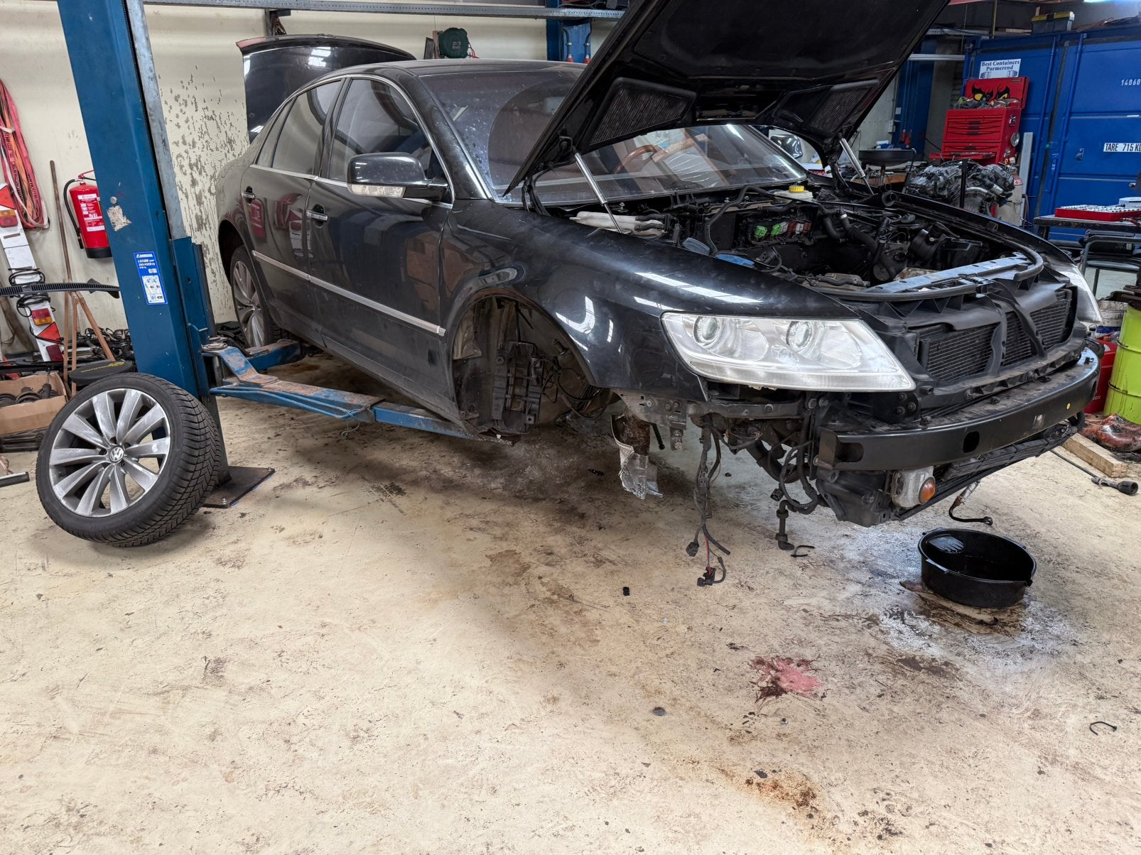 Vw phaeton 6.0 w12 in onderdelen, Ophalen, Gebruikt, Volkswagen