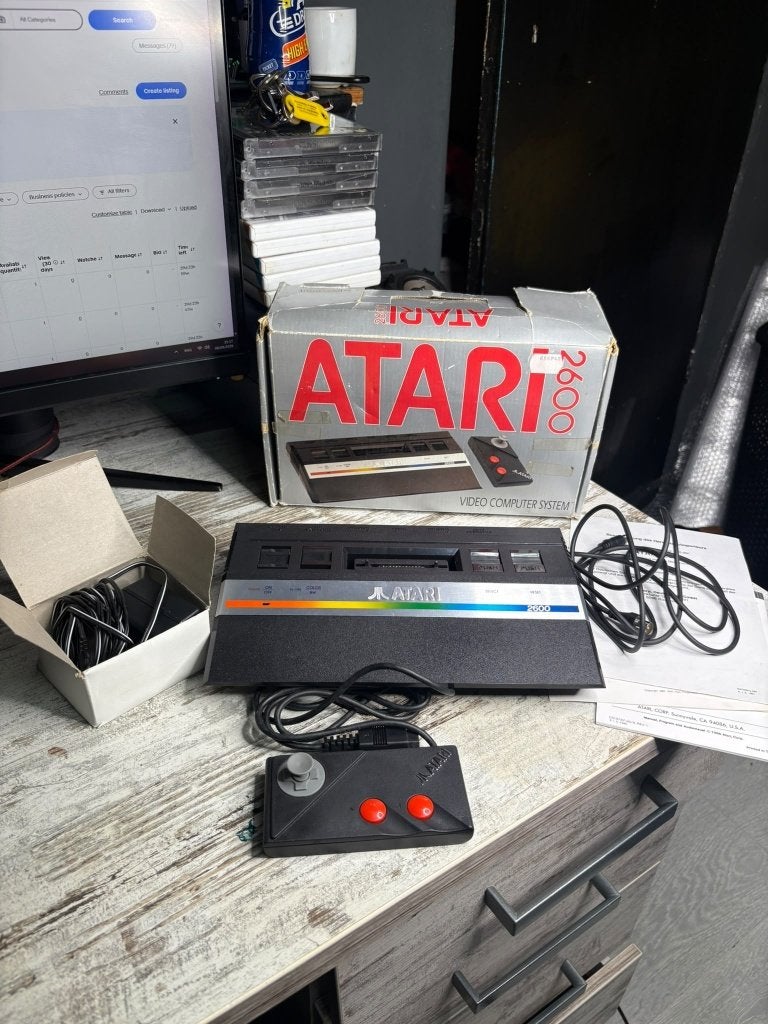 Atari 2600 Video Computer System met doos en controller, Gebruikt, Overige genres, 1 speler, Ophalen of Verzenden