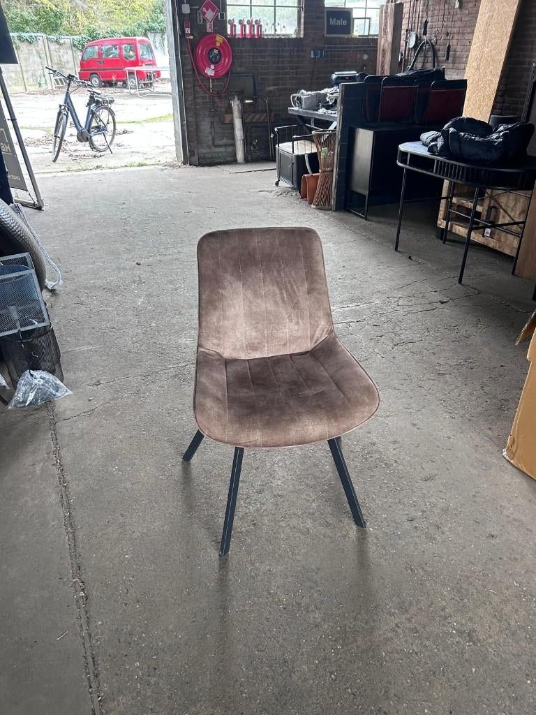 eetkamerstoel bruin kunststof outlet korting, Ophalen, Bruin, Zo goed als nieuw, Eén
