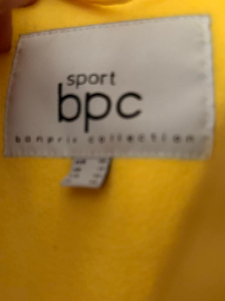 Gele jas sport bpc, Ophalen of Verzenden, Zo goed als nieuw, Maat 38/40 (M), Geel