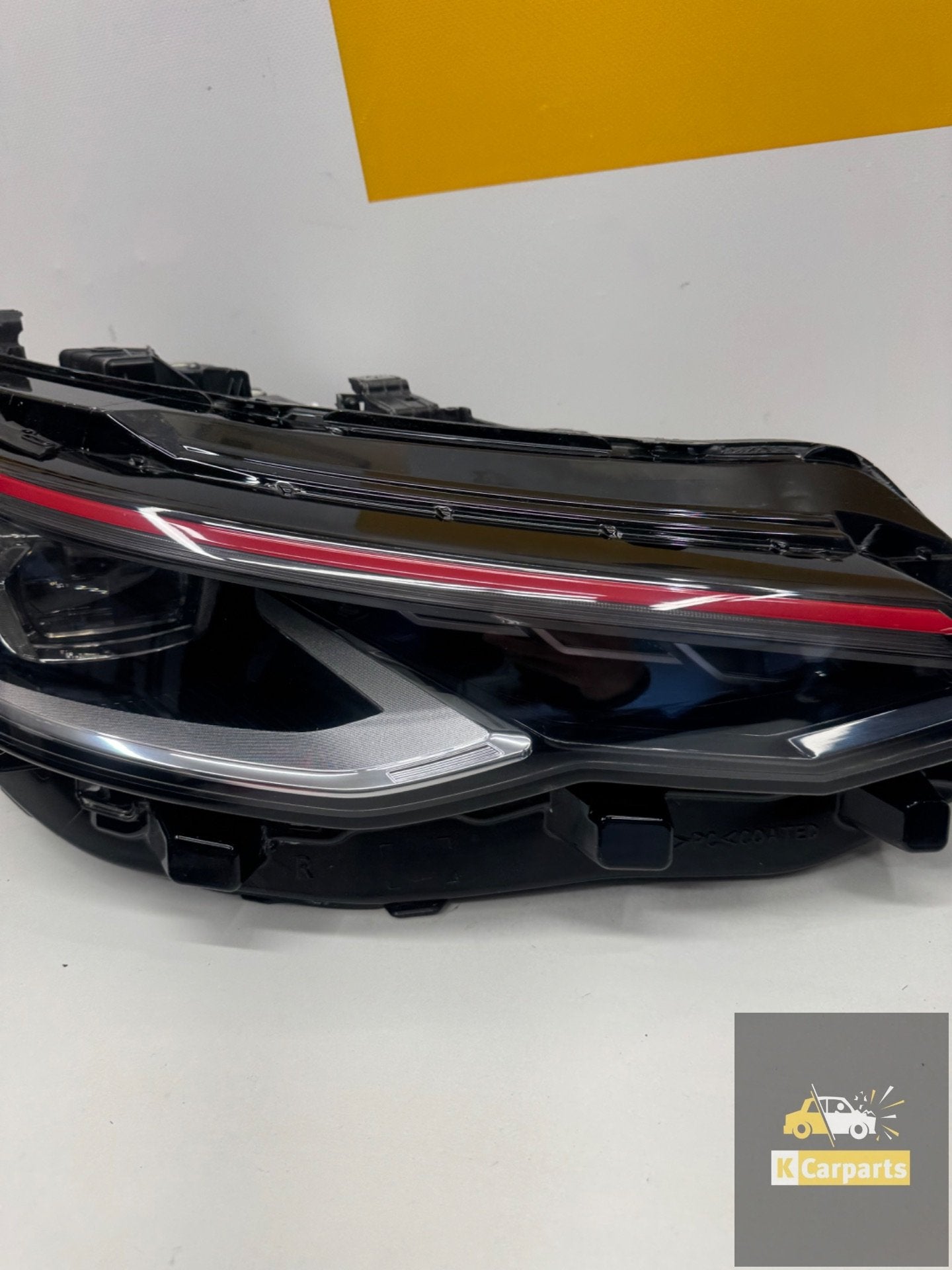 VW Golf 8 Facelift 8.5 KOPLAMP LED GTI Rechts 5H1941060G, Gebruikt, Volkswagen, Volkswagen AG, Berliner Ring 2
38440  Wolfsburg, DE