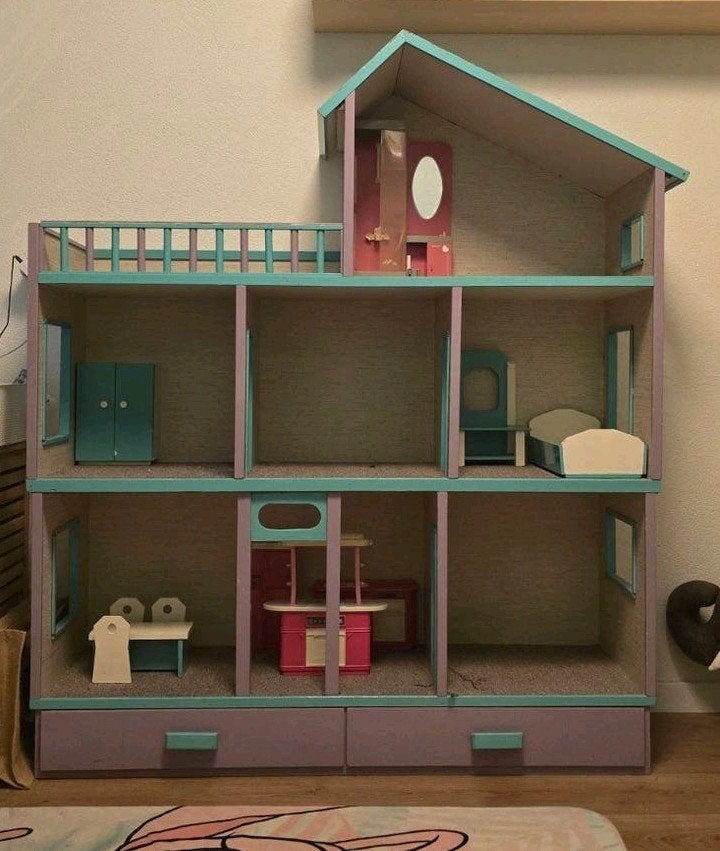 Groot poppenhuis