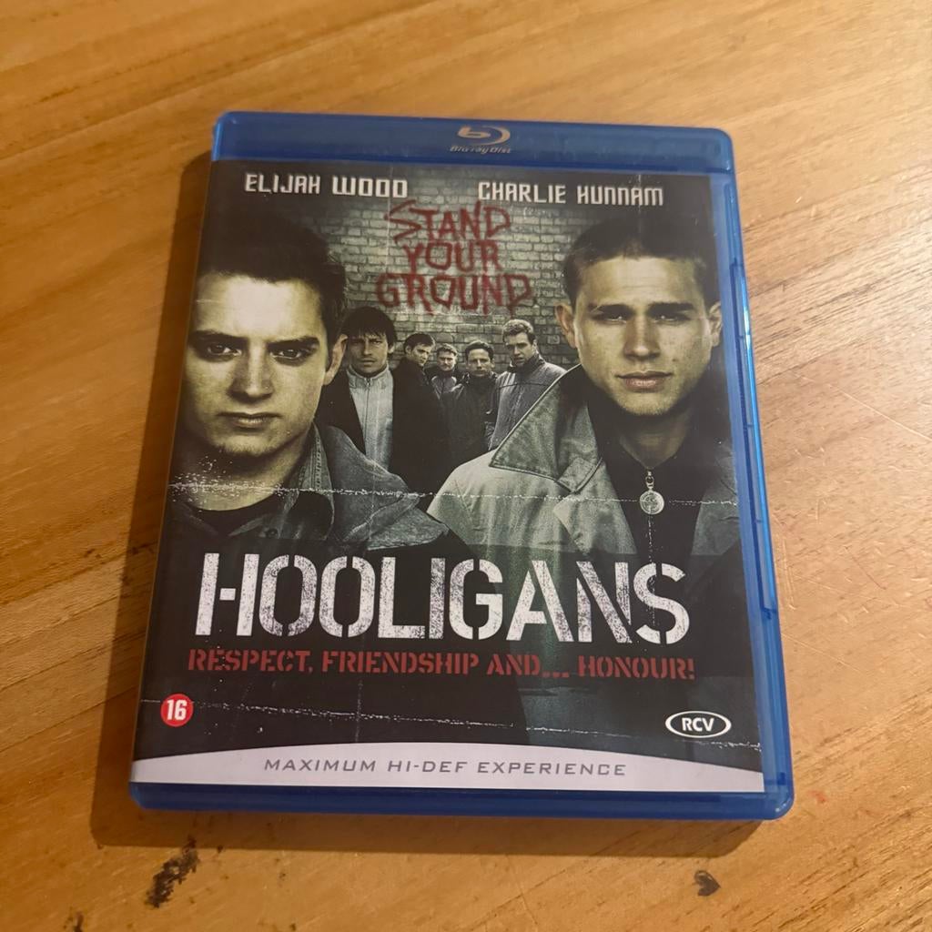 Hooligans Blu-Ray - Actie/Drama met Elijah Wood, Cd's en Dvd's, Blu-ray, Zo goed als nieuw, Drama, Ophalen of Verzenden