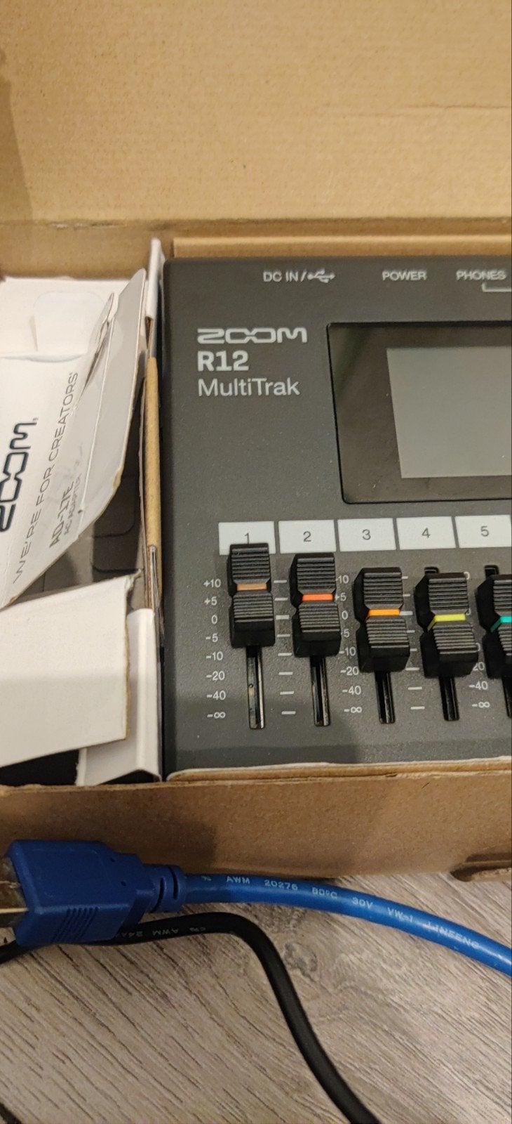 Zoom R12 MultiTrack - Te koop ( nieuw), Ophalen of Verzenden, Nieuw