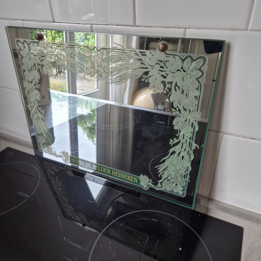 Vintage spiegel heerlijk helder Heineken 30x40cm, Verzamelen, Ophalen of Verzenden, Zo goed als nieuw, Overige typen, Heineken