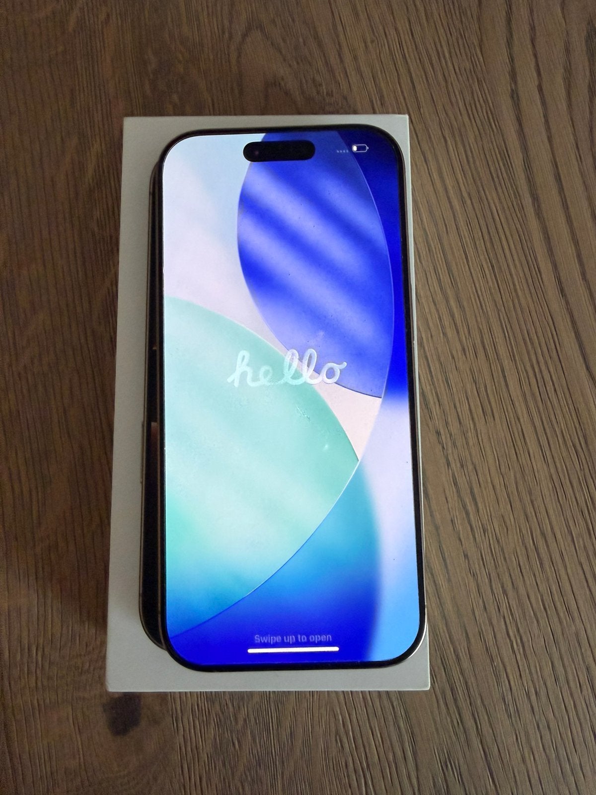 Apple Iphone 16 Pro, Gebruikt, Ophalen of Verzenden, Roze, 92 %