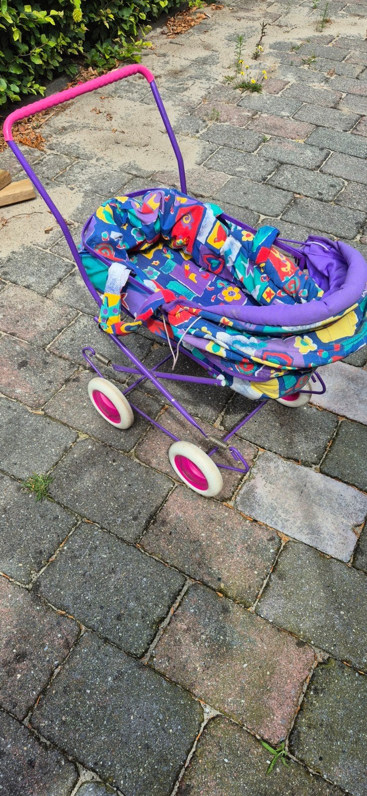 Leuke speelgoed kinderwagen met kleurrijke draagmand, Ophalen, Gebruikt, Meisje