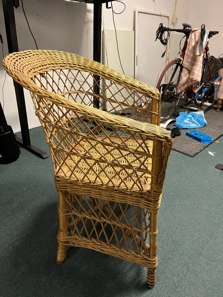 Prachtige rieten / rotan fauteuil – Sfeervolle blikvanger!, Ophalen, Zo goed als nieuw, Huis stijl, 50 tot 75 cm