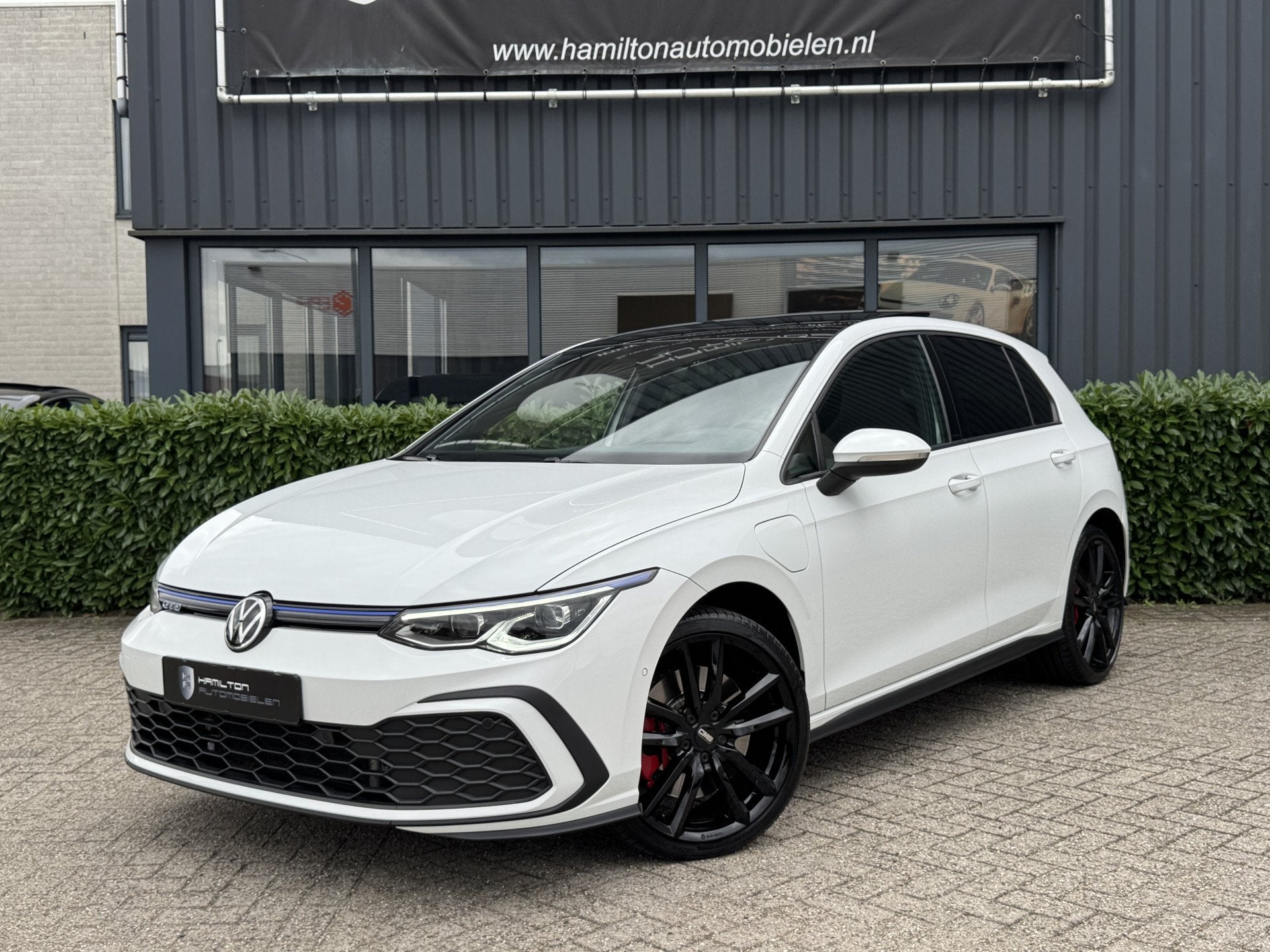 Volkswagen Golf 8 GTE 1.4 TSI 245pk DSG / Aut. E-Hybrid Pano, Dealer onderhouden, Gebruikt, Euro 6, 4 cilinders