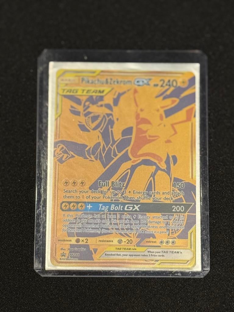 Pikachu&zekrom GX, Ophalen of Verzenden, Zo goed als nieuw, Losse kaart, Foil