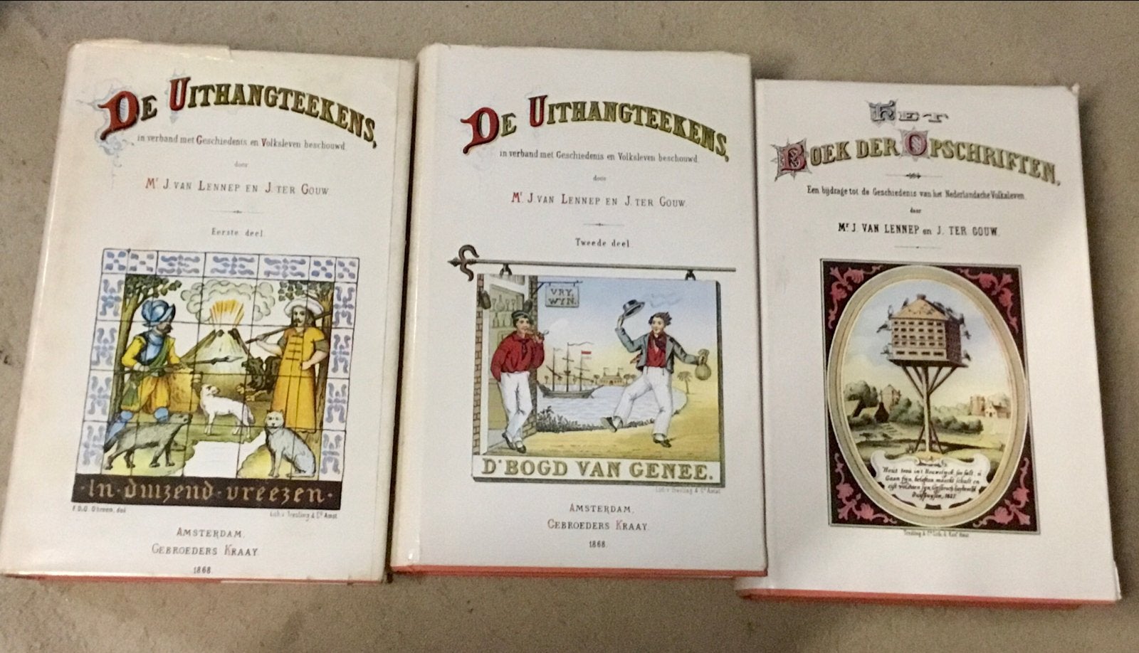 3 delen: De Uithangteekens I +II en Boek der Opschriften, Ophalen of Verzenden, Gelezen