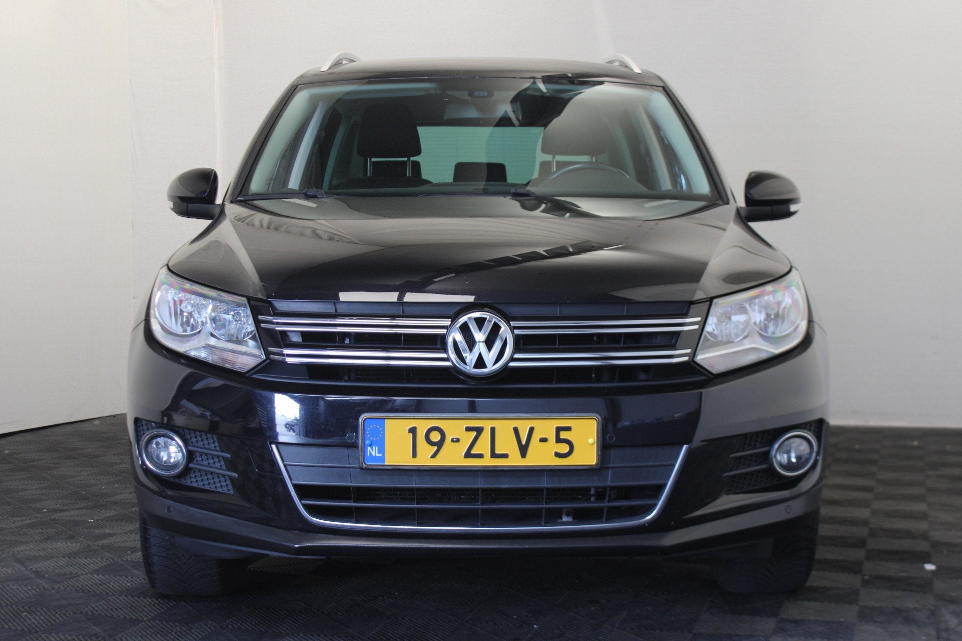 Volkswagen Tiguan 1.4 TSI Sport&Style (bj 2013), Auto's, Voorwielaandrijving, Euro 5, 15 km/l, Zwart