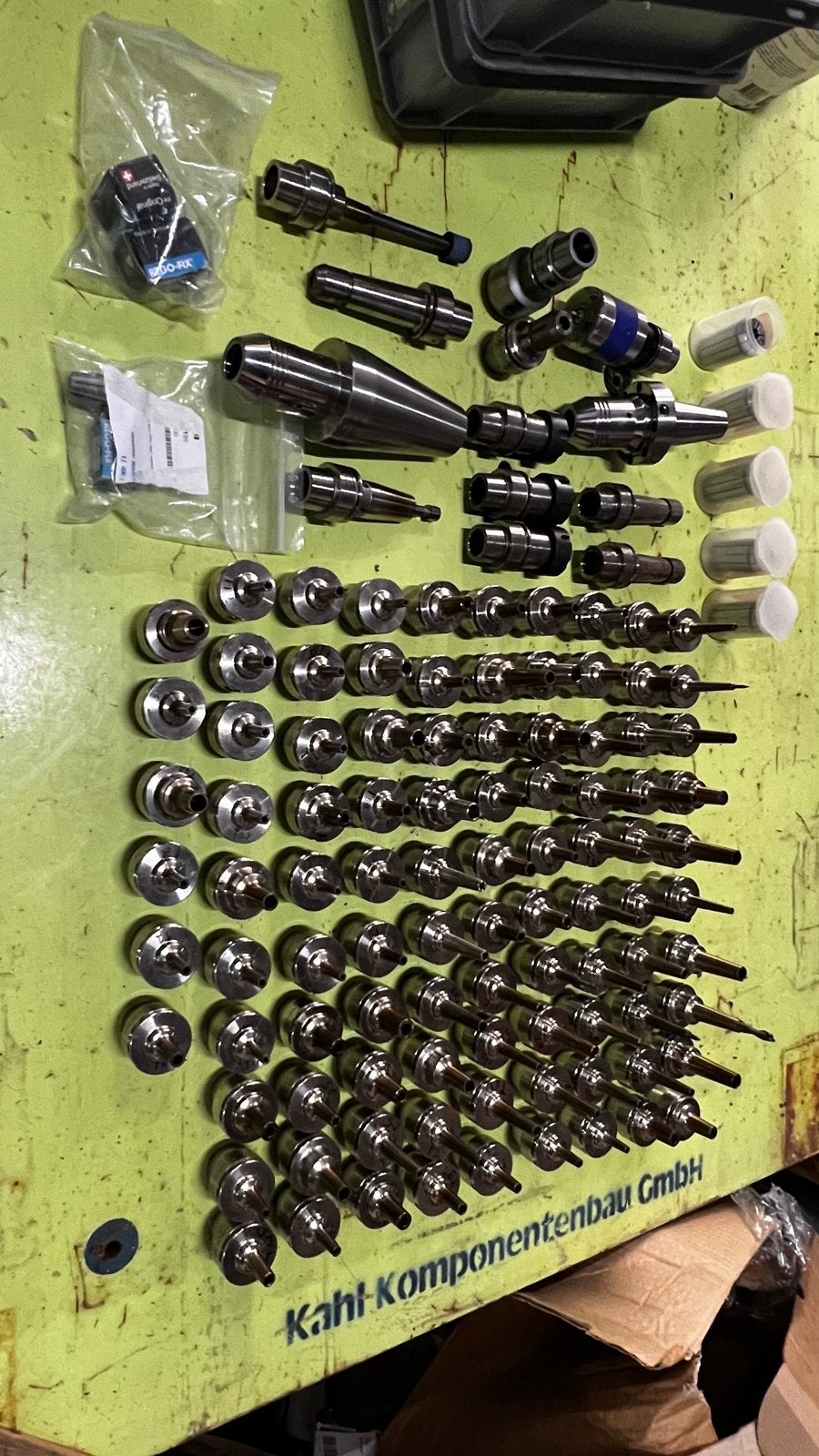 Diverse set van gereedschapshouders en freeskoppen, Doe-het-zelf en Verbouw, Gereedschap | Overige machines, Ophalen, Gebruikt